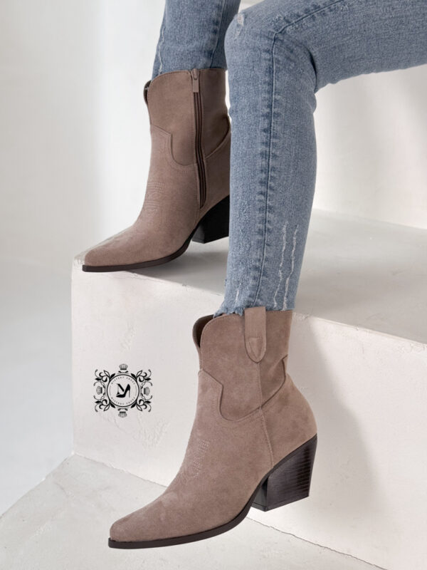 Kaki ženske polučizme-AA8B